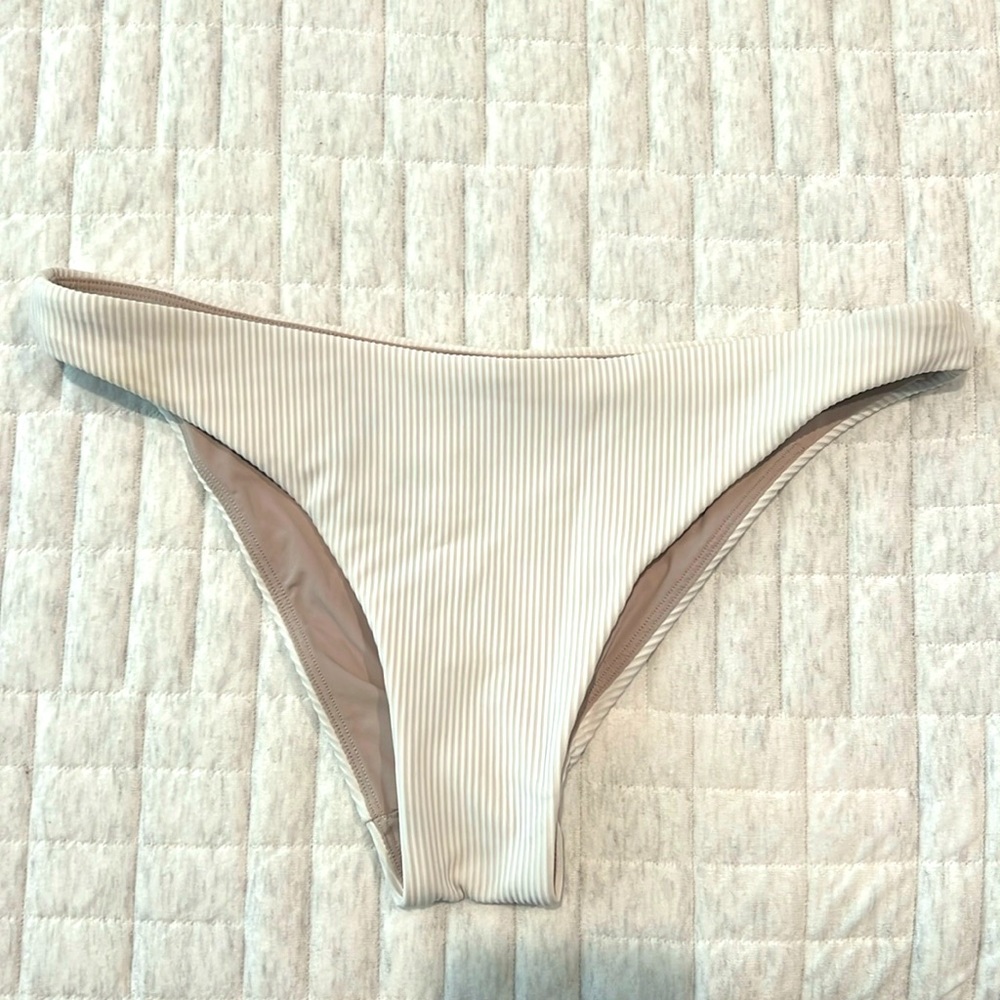 Lululemon Swim